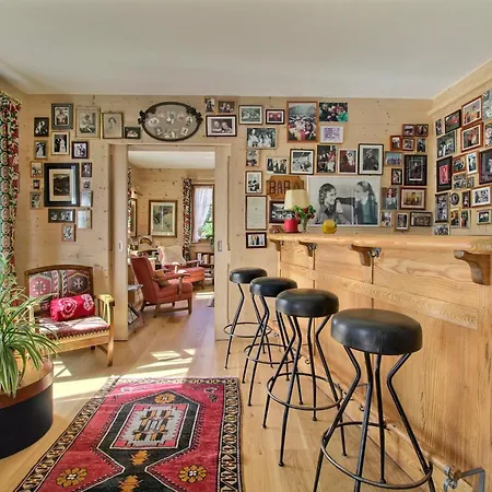 Duplex Piano Bar Fireplace * Шампери