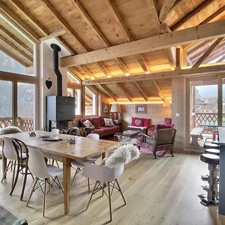 Eden 4 Story Family Dağ evi *