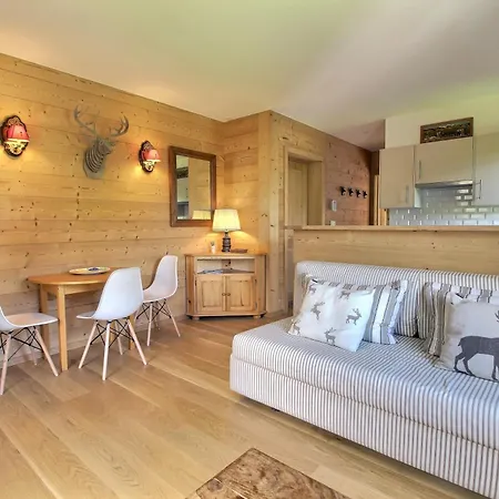 Eden 4 Story Family Dağ evi *