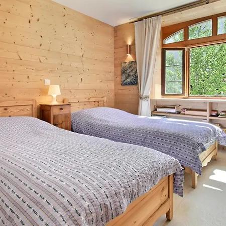 Eden 4 Story Family * Champéry