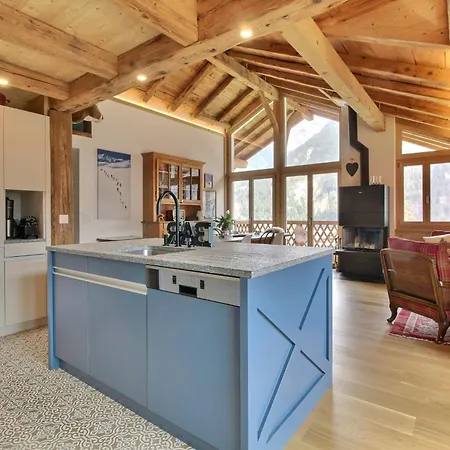 Дом отдыха Four Story Family Eden Шампери